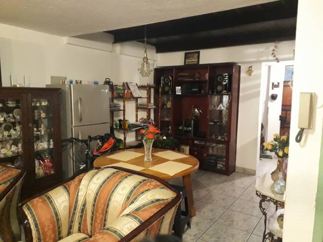 Casa de venta en Quito, Rumiñahui, sector San Rafael