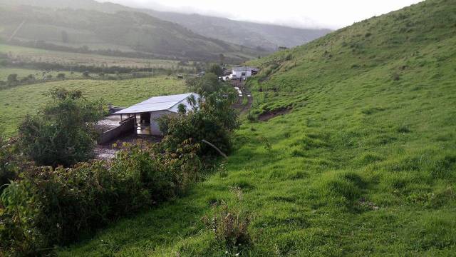 HACIENDA VIA SELVA ALEGRE A 20 MINUTOS DE OTAVALO