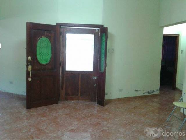 SE VENDE HERMOSA CASA VACACIONAL EN MANABI-PORTOVIEJO-SANTA ANA