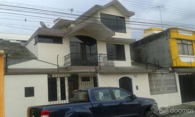 Vendo o Arriendo Casa en Urbanizacion Banco del Fomento