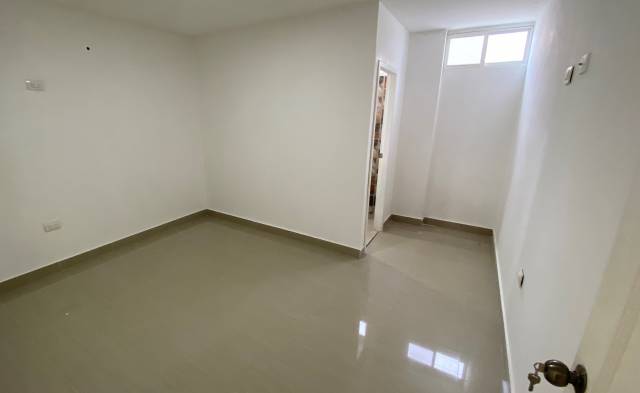 Nueva casa de 2 cuartos y 3 banos ideal para segunda casa de playa