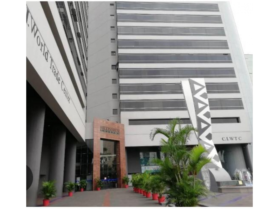 SE VENDE OFICINA EN PRIMER PISO WORD TRADE CENTER