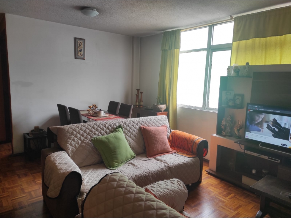 JIPIJAPA DEPARTAMENTO DE VENTA 52M2. HAB. + PARQUEADERO +SECADERO