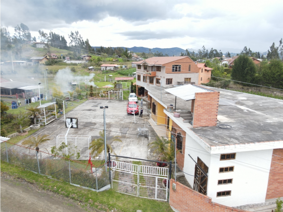 Quinta en Hornapala 4 Habitaciones