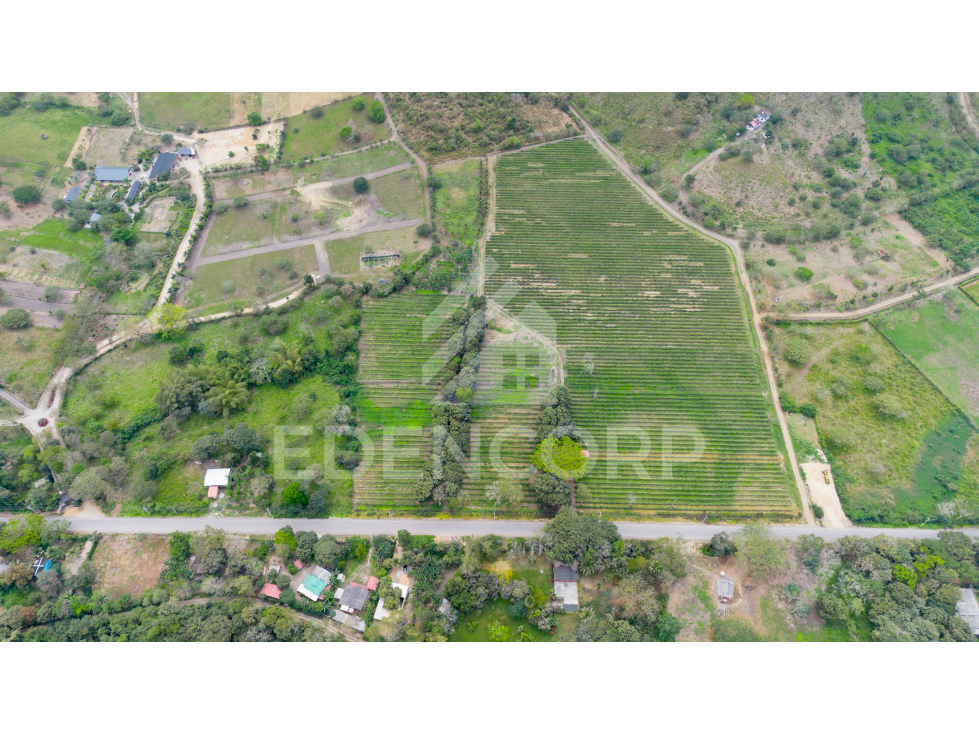 Macrolote en Olón, Santa Elena