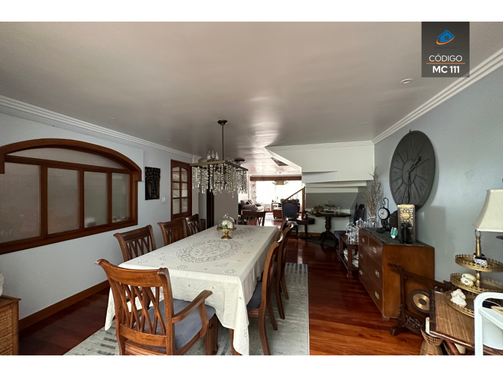 CASA DE LUJO EN VENTA EN CUENCA ECUADOR