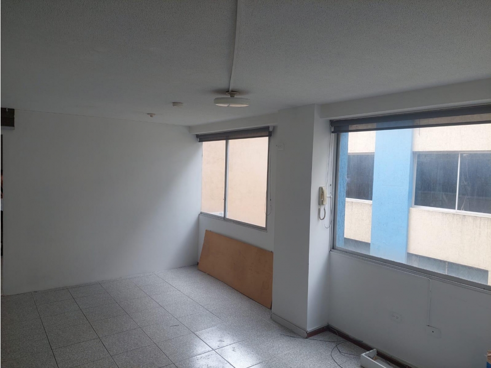 Cotocollao, Oficina en renta, 48 m2, 2 ambientes, 1 baño