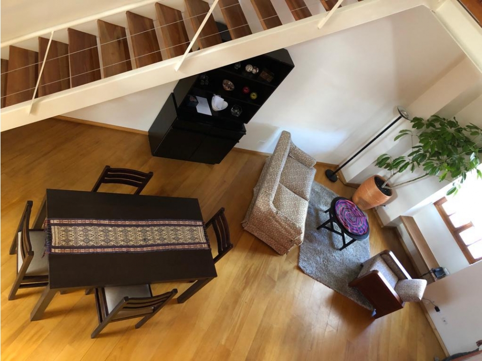 Centro de Quito, Loft renta, 117m2, 2 habitaciones, 2 baños, 1 parqueo