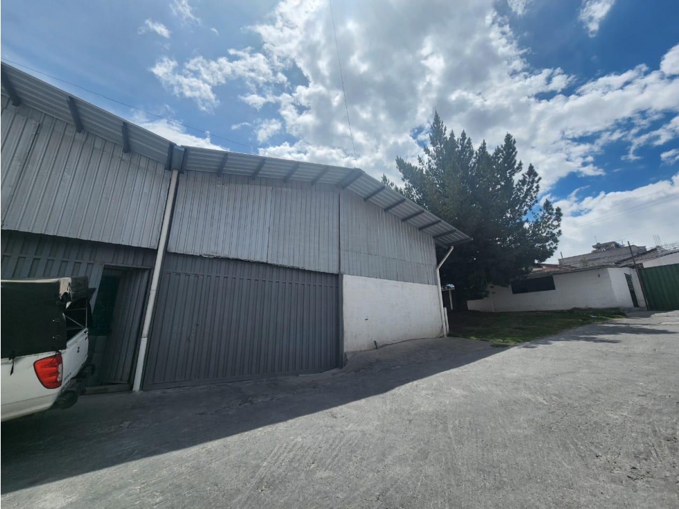 Solca, Bodega en renta, 160 m2, 2 ambientes, 1 baño, 1 parqueadero