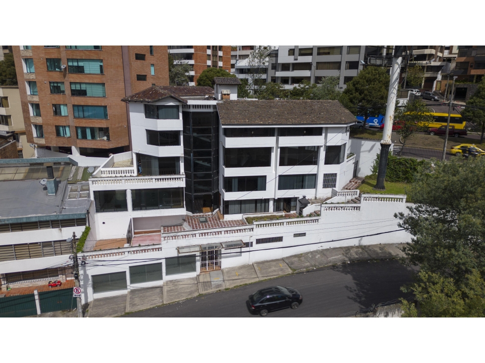 El Batan, Casa en  Venta , 1470m2, 5 habitaciones, 9 baños