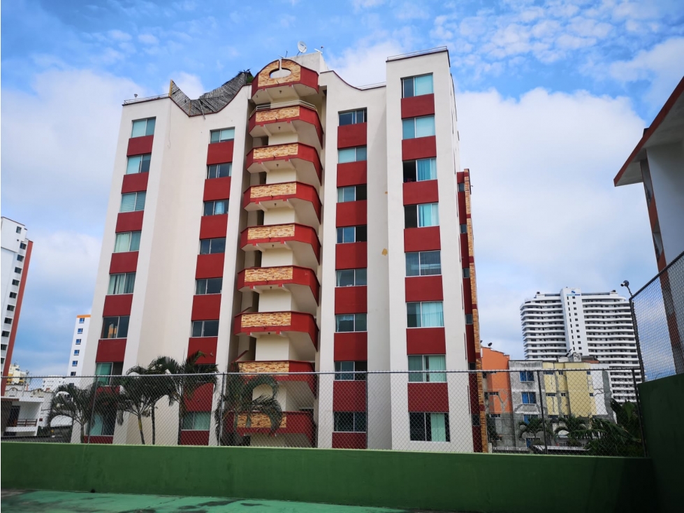 Se vende departamento en Tonsupa Edificio Solymar en la mejor zona