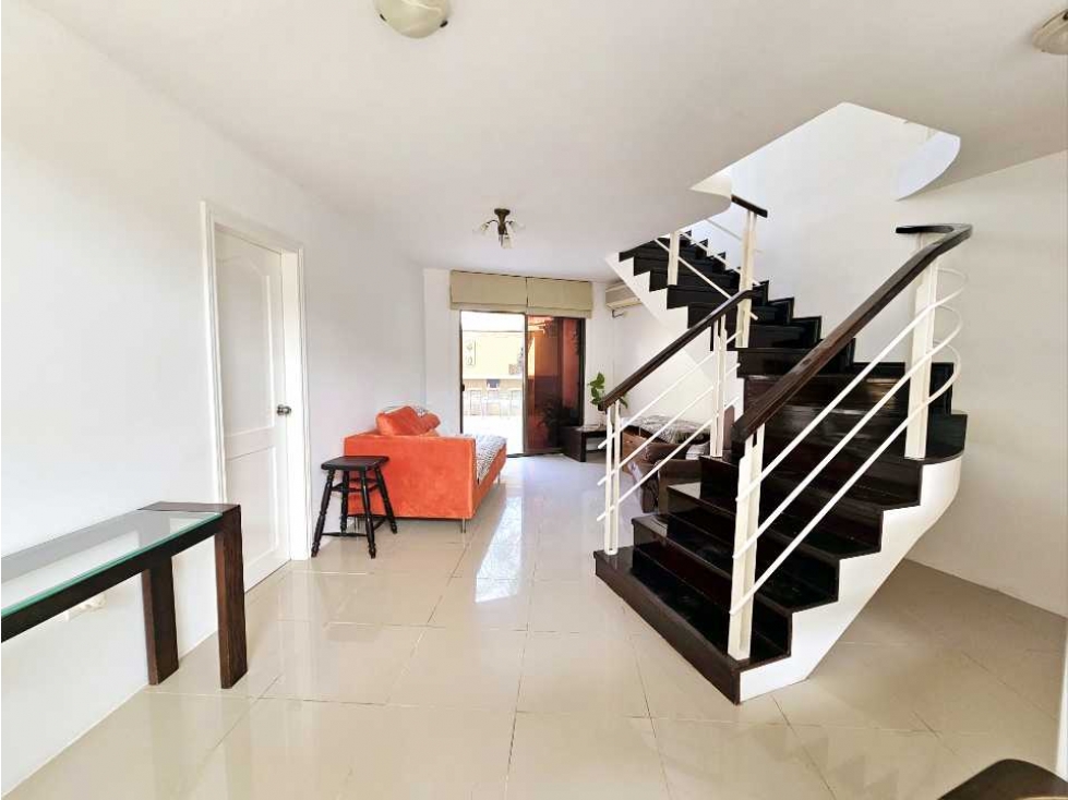 ¡Vive en Manta Beach! Vendo preciosa vivienda lista para habitar